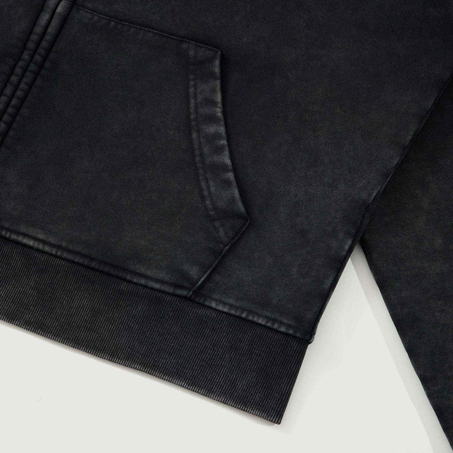 "CLOUDY ZIP" VEST