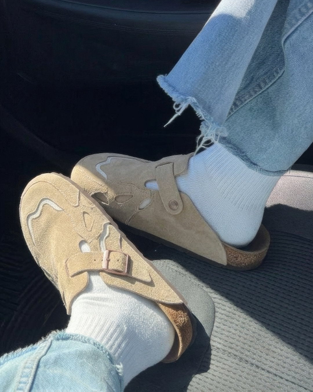 "DUNE" CLOGS